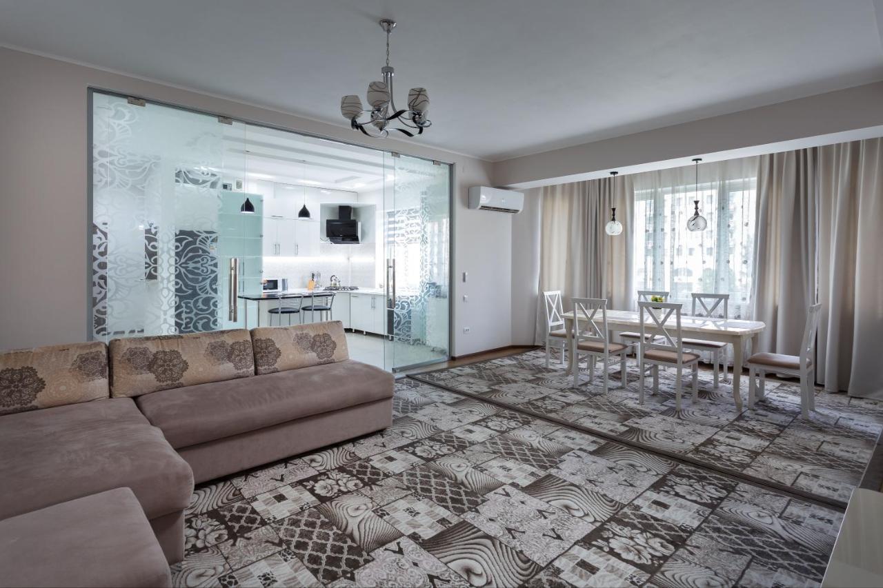 Oloy Apartment Tashkent Exterior photo